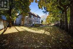 7 MERREDIN PLACE Toronto