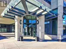 427 - 7608 YONGE STREET Vaughan