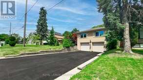 24 BURLEIGH HEIGHTS DRIVE Toronto