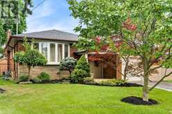 21 BROADLANDS BOULEVARD Toronto