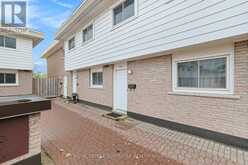 25 - 427 MOODIE DRIVE Ottawa