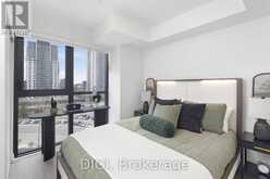 1605 - 325 YORKLAND BOULEVARD Toronto