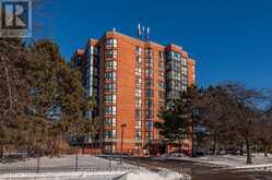 910 - 8 SILVERBELL GROVE E Toronto