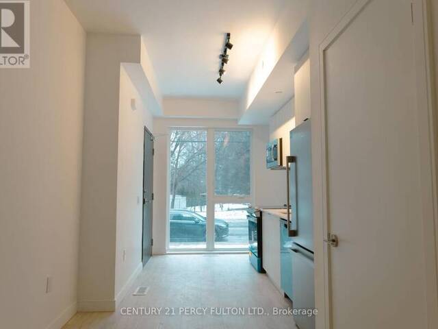 13 - 176 CLONMORE DRIVE Toronto Ontario