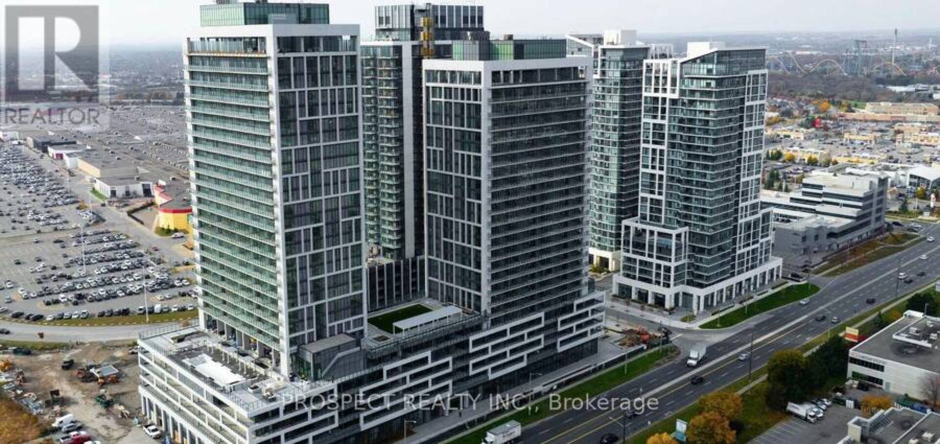 305 - 8960 JANE STREET Vaughan