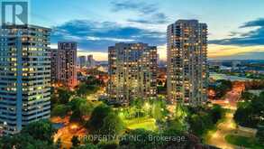 606 - 1 CONCORDE PLACE Toronto