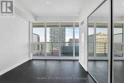 3402 - 2221 YONGE STREET Toronto