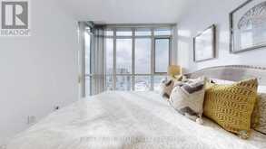 4510 - 21 ICEBOAT TERRACE SW Toronto