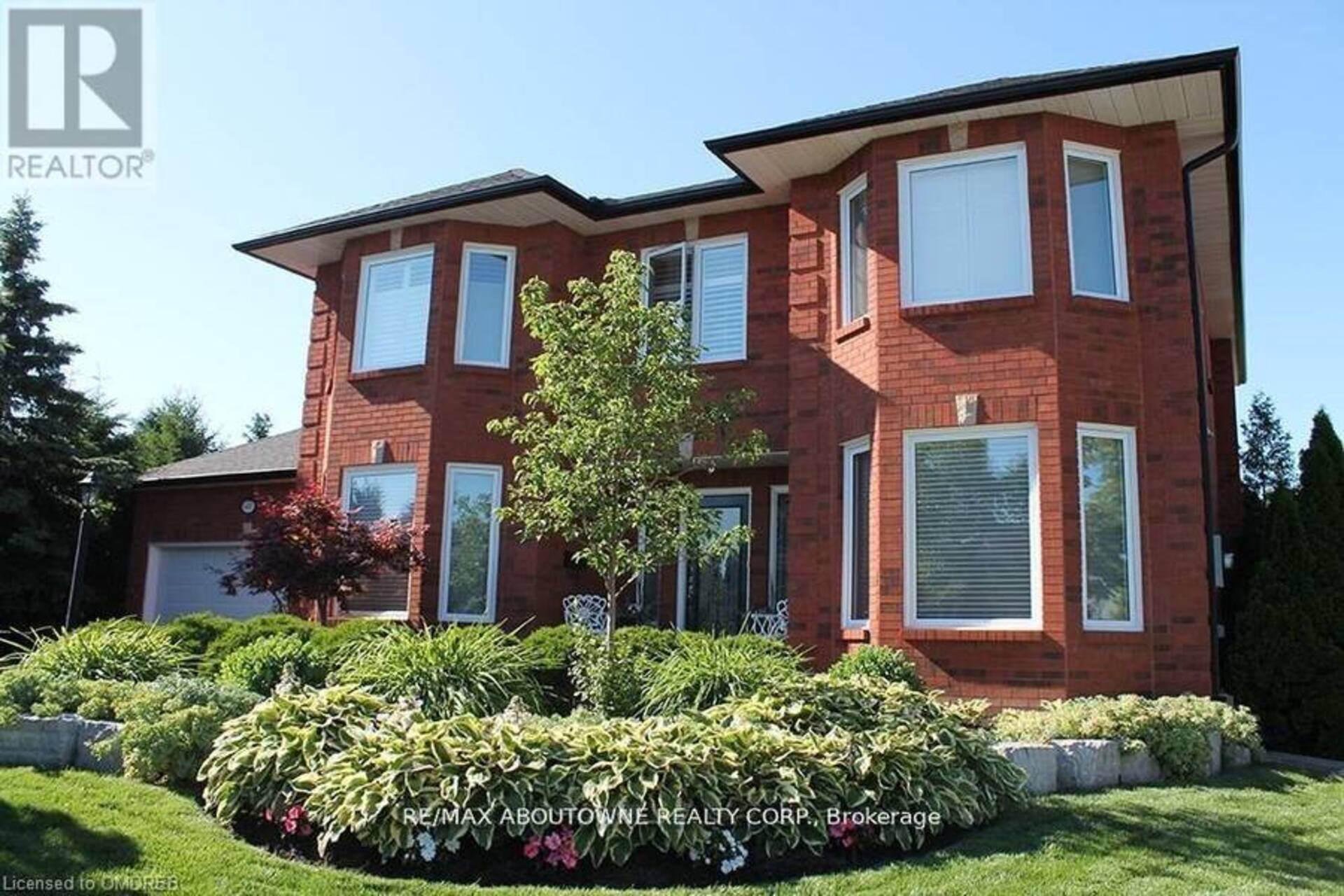 1487 THE LINKS DRIVE Oakville