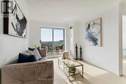 #1008 - 2 CLAIRTRELL ROAD Toronto