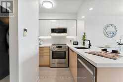 #1008 - 2 CLAIRTRELL ROAD Toronto