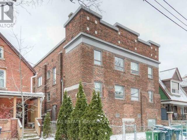 301 - 668 BROCK AVENUE Toronto Ontario