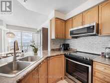 614 - 935 SHEPPARD AVENUE W Toronto