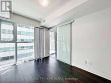 618 - 87 PETER STREET Toronto