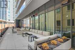 618 - 87 PETER STREET Toronto