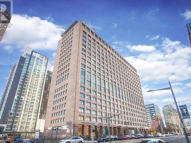 1522 - 111 ST CLAIR AVENUE W Toronto Ontario