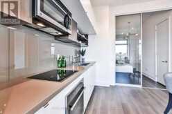 1522 - 111 ST CLAIR AVENUE W Toronto