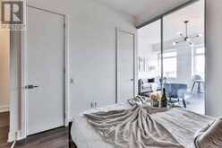 1522 - 111 ST CLAIR AVENUE W Toronto