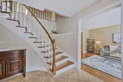 7 FRENCH CRESCENT East Gwillimbury