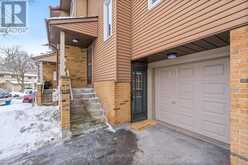 16 LYNDEN CIRCLE Halton Hills