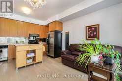 44 - 4985 SOUTHAMPTON DRIVE Mississauga