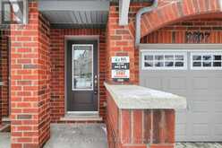 4 - 2607 MAGDELEN PATH Oshawa