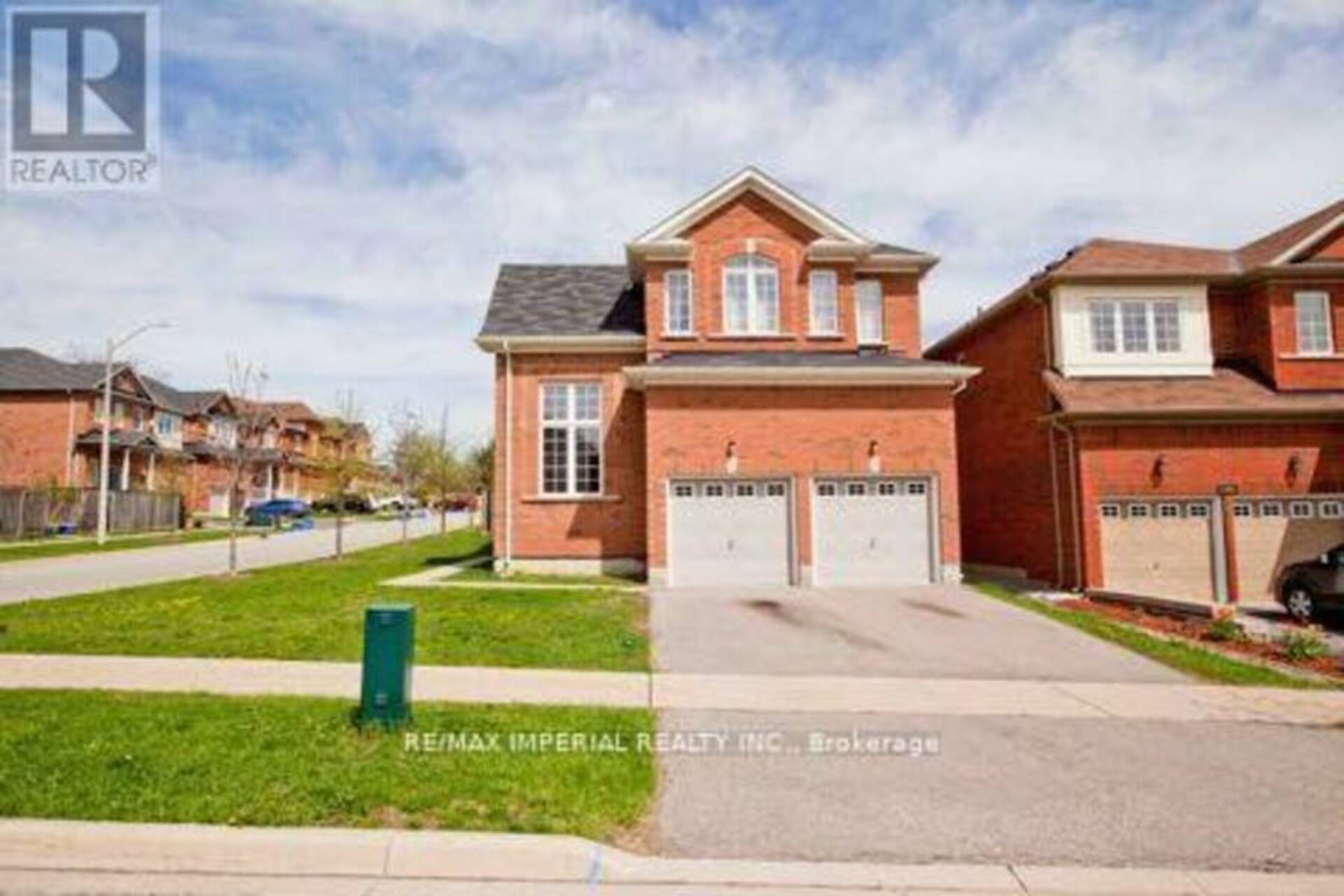 128 AIKENHEAD AVENUE Richmond Hill