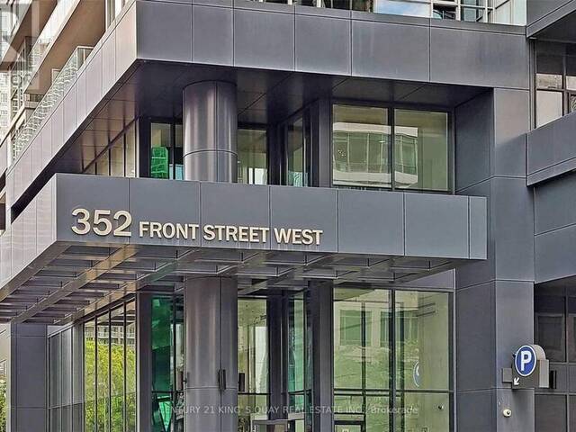 420 - 352 FRONT STREET W Toronto Ontario