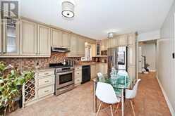 152 COLOMBO ACRES Vaughan