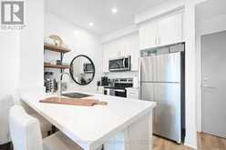 548 - 16 CONCORD PLACE Grimsby