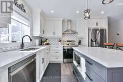 6083 VASEY ROAD Springwater