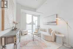 435 - 215 LAKESHORE ROAD W Mississauga