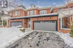 8 - 484 WORTHINGTON AVENUE Richmond Hill