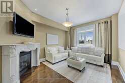 8 - 484 WORTHINGTON AVENUE Richmond Hill