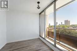 901 - 5 PARKWAY FOREST DRIVE Toronto