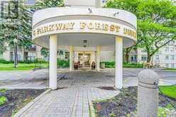 901 - 5 PARKWAY FOREST DRIVE Toronto