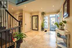 560 DAHLIA CRESCENT Pickering