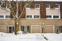 73 - 653 VILLAGE PARKWAY Markham