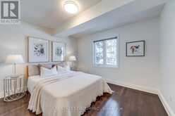 1128 LANSDOWN DRIVE Oakville