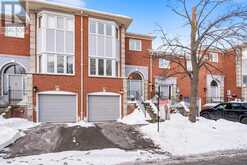 35 - 80 MCCALLUM DRIVE W Richmond Hill