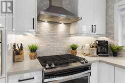 1 HILLAVON DRIVE Toronto