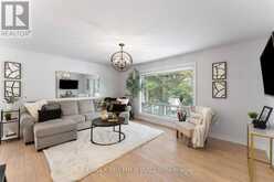 1 HILLAVON DRIVE Toronto