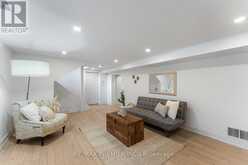 1 HILLAVON DRIVE Toronto