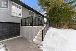 1 HILLAVON DRIVE Toronto