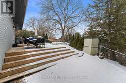 1 HILLAVON DRIVE Toronto