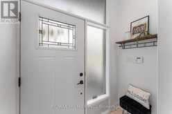 1 HILLAVON DRIVE Toronto