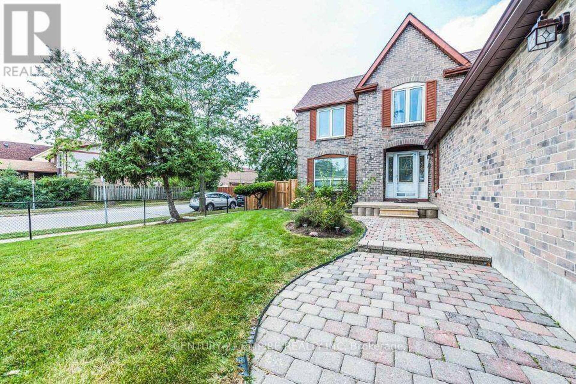 52 MOFFATT AVENUE Brampton