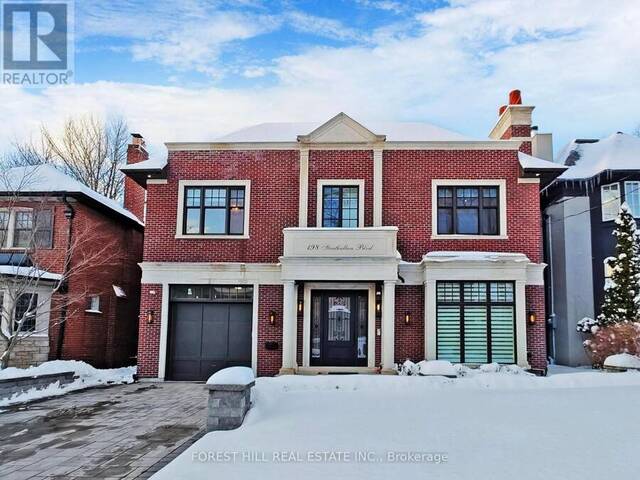 198 STRATHALLAN BOULEVARD Toronto Ontario