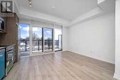 40 - 851 SHEPPARD AVENUE W Toronto