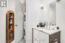 1111 - 111 CHAMPAGNE AVENUE S Ottawa